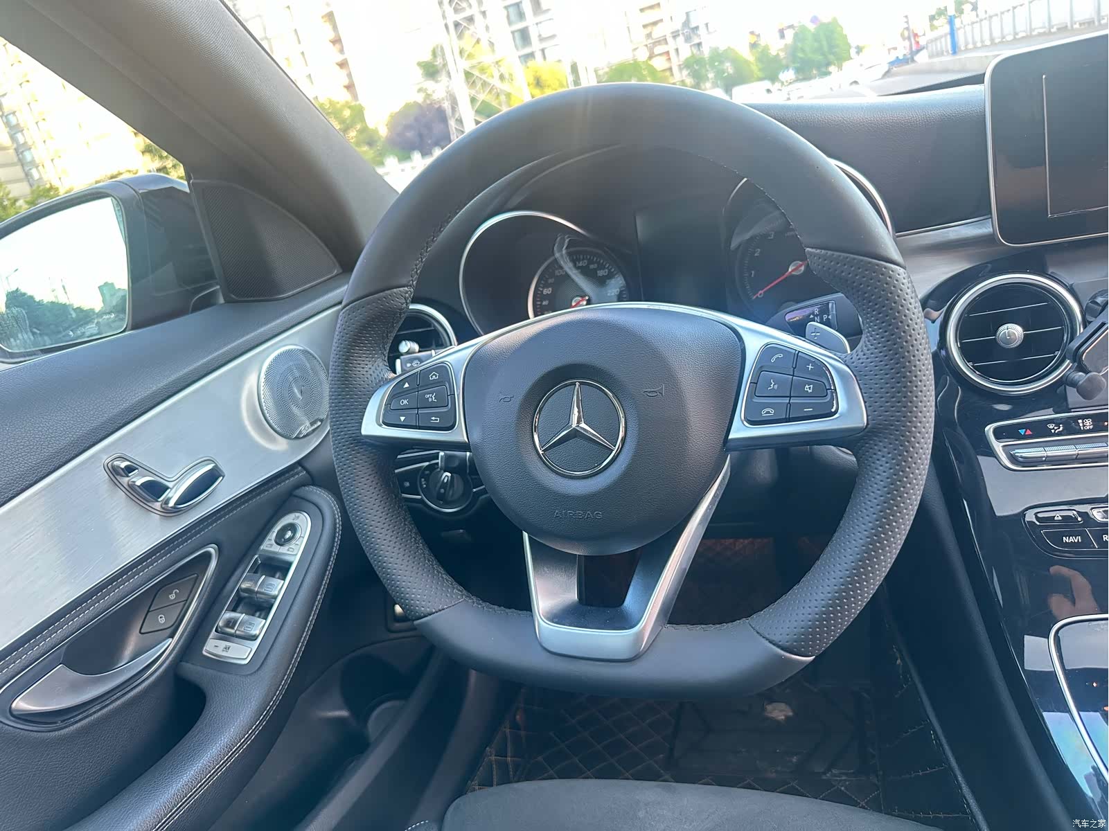 Mercedes-Benz C-Class, 2018 13