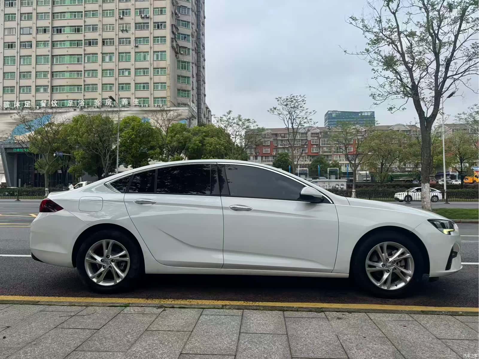 Buick Regal, 2021 4