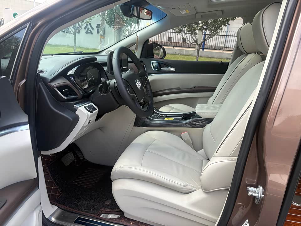 Buick GL8 Buick GL8
