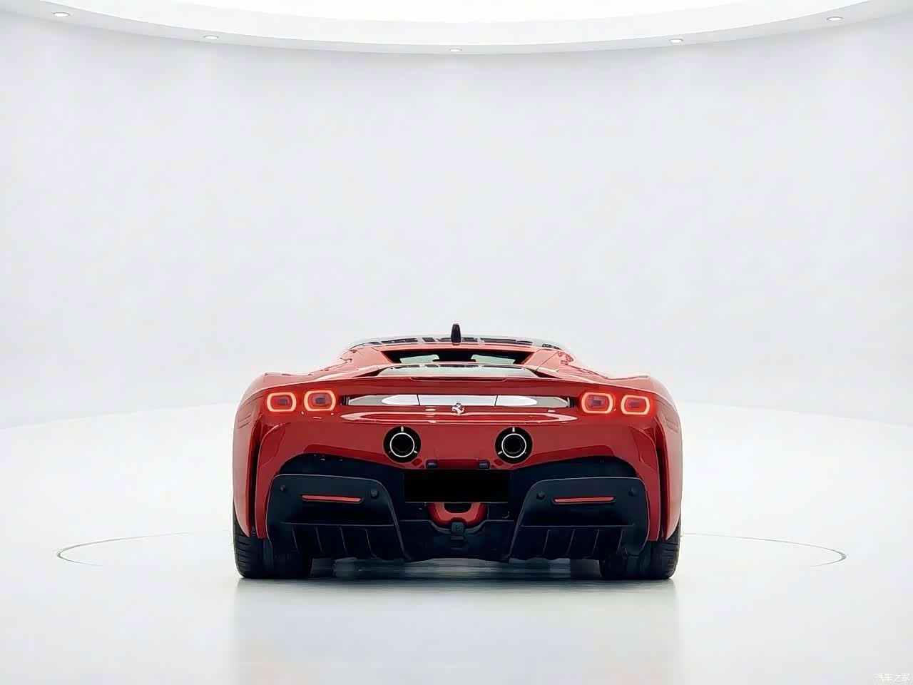 Ferrari SF90, 2021 3