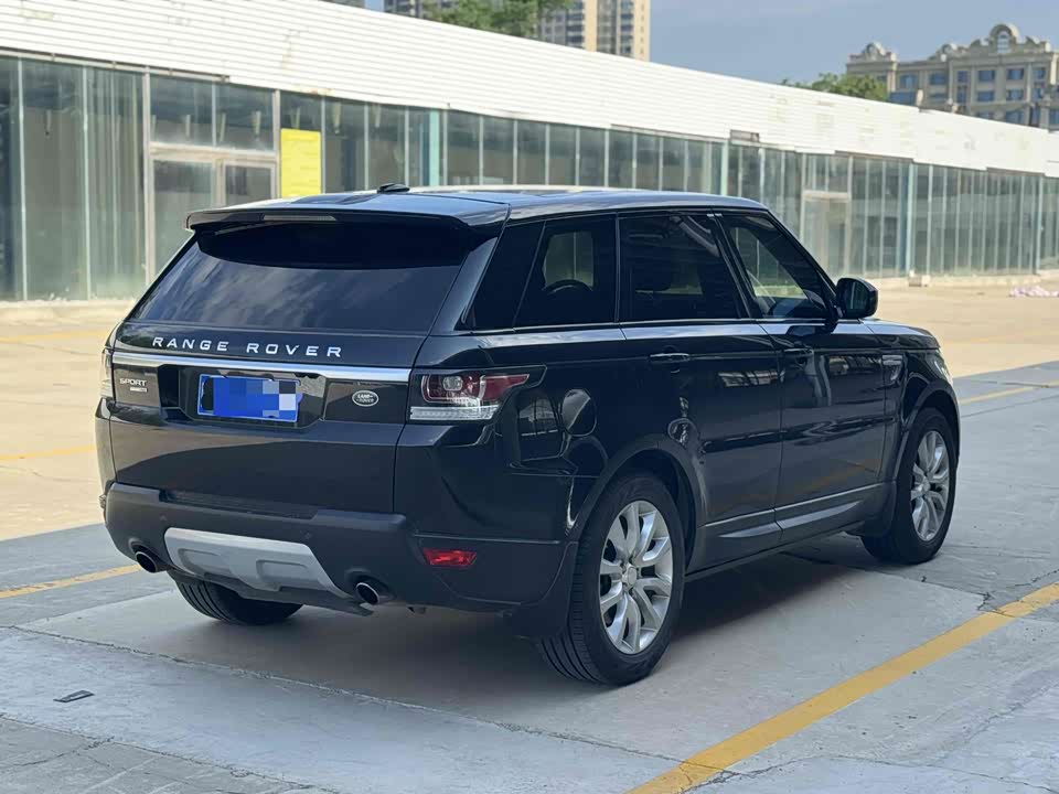 Land Rover Range Rover Sport Land Rover Range Rover Sport