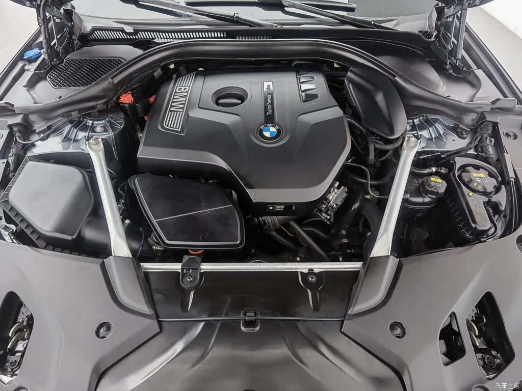 BMW 5 Series, 2019 6