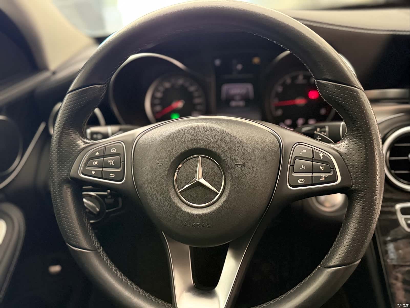 Mercedes-Benz C-Class, 2017 15