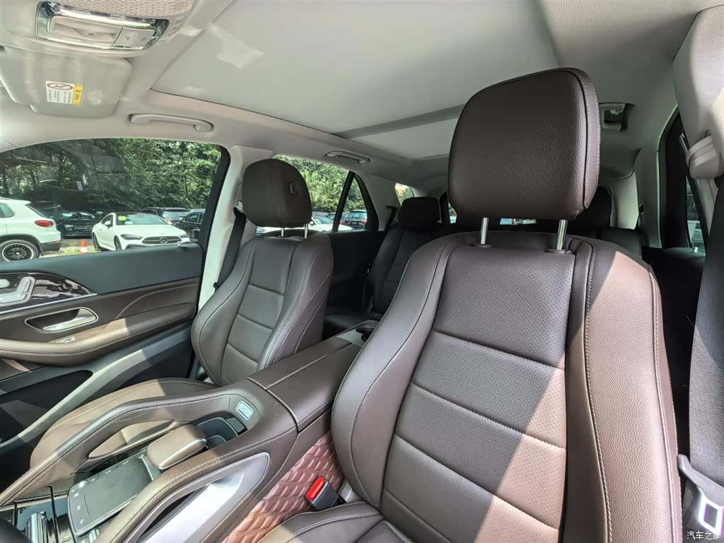 Mercedes-Benz GLE, 2023 12