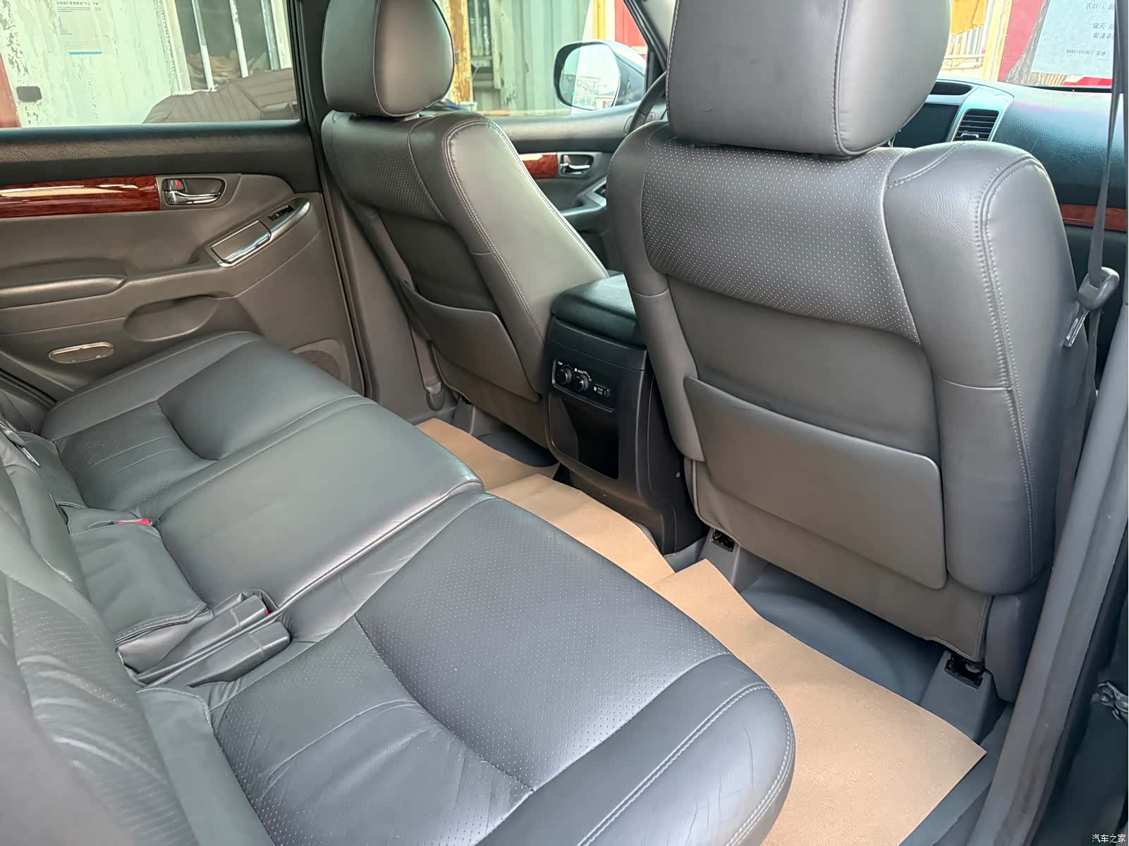 Toyota Prado, 2009 12