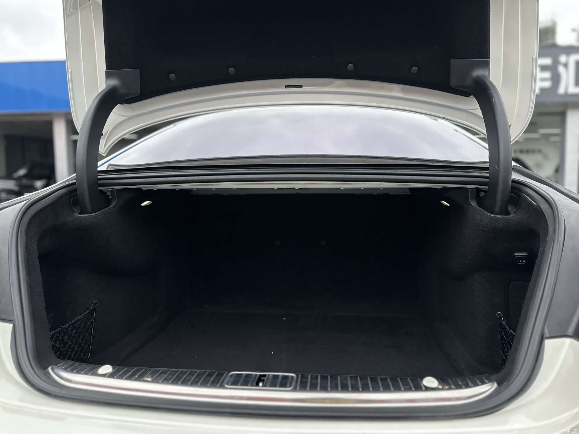 Mercedes-Benz S-Class, 2019 15