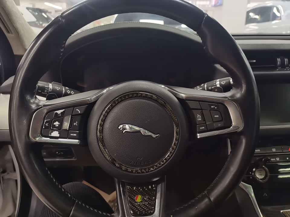 Jaguar XFL Jaguar XFL