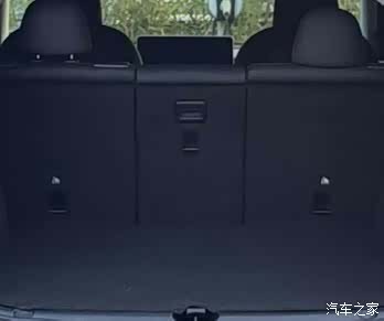 Tesla Model Y, 2022 12