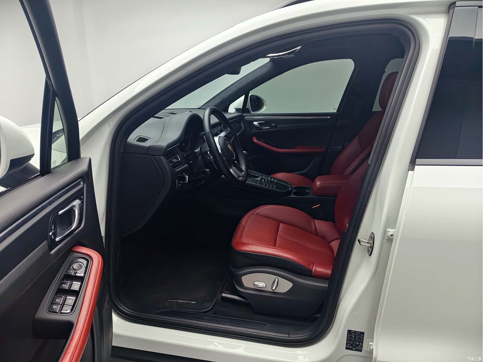 Porsche Macan, 2022 17