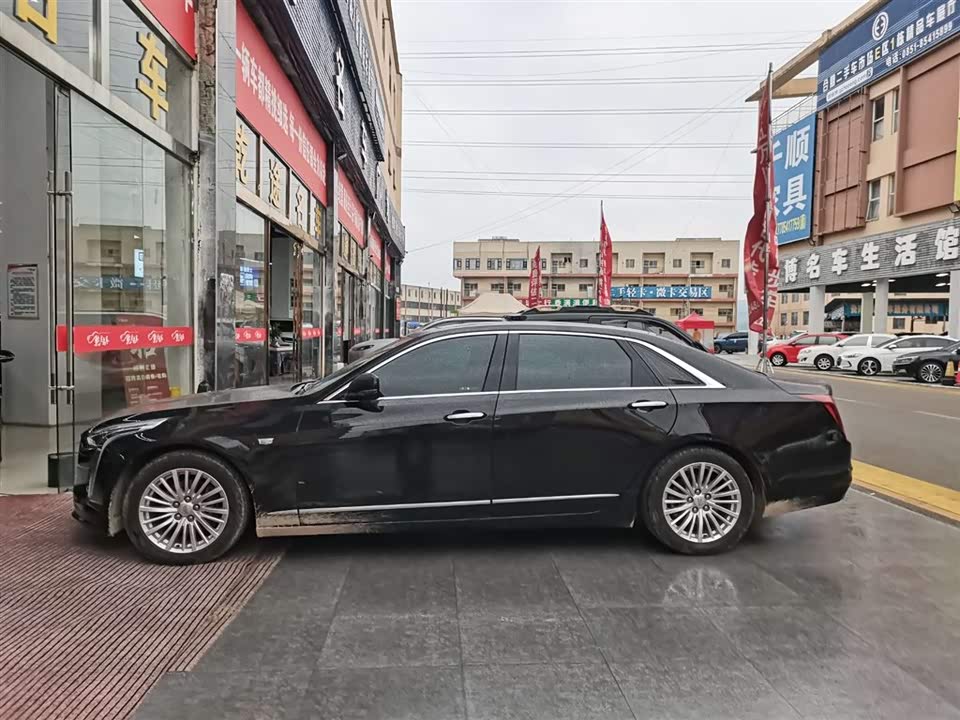 Cadillac CT6