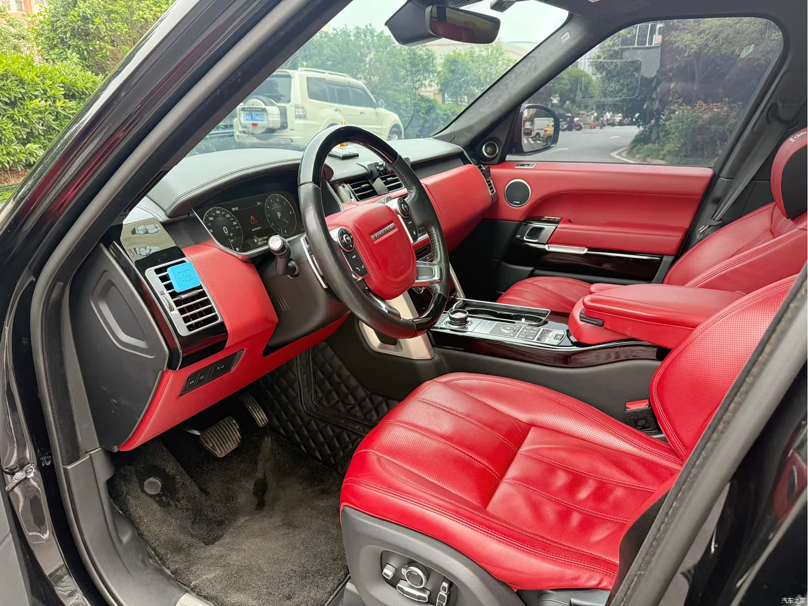 Land Rover Range Rover, 2019 8
