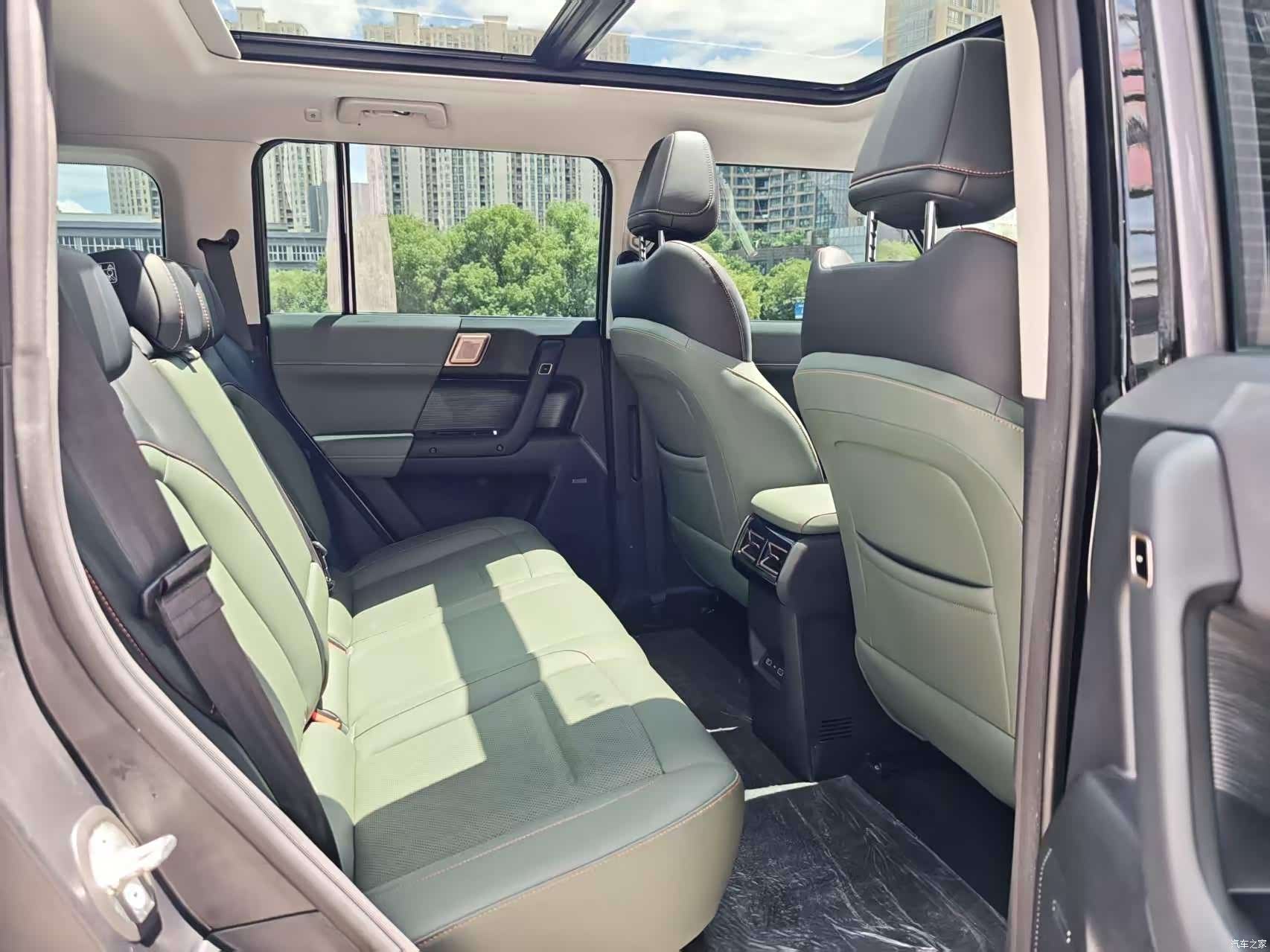 Chery iCAR, 2025 14
