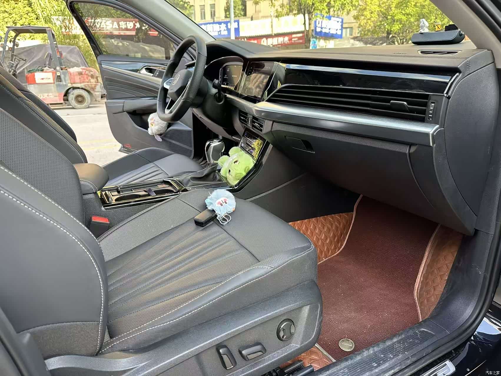 Volkswagen Passat, 2025 9