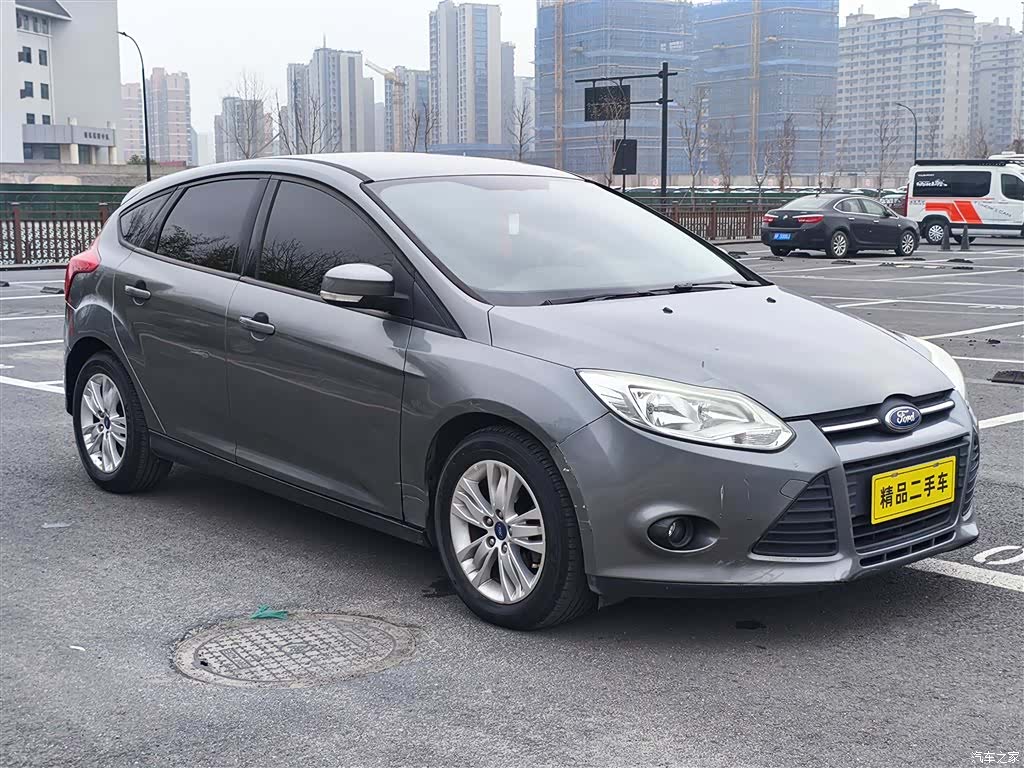 Ford Focus, 2012 8