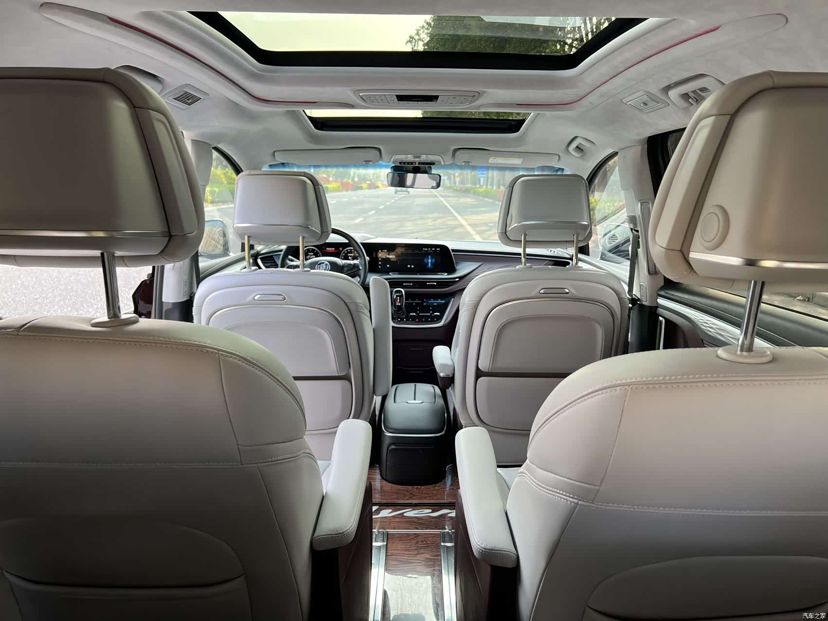 Buick GL8, 2022 15