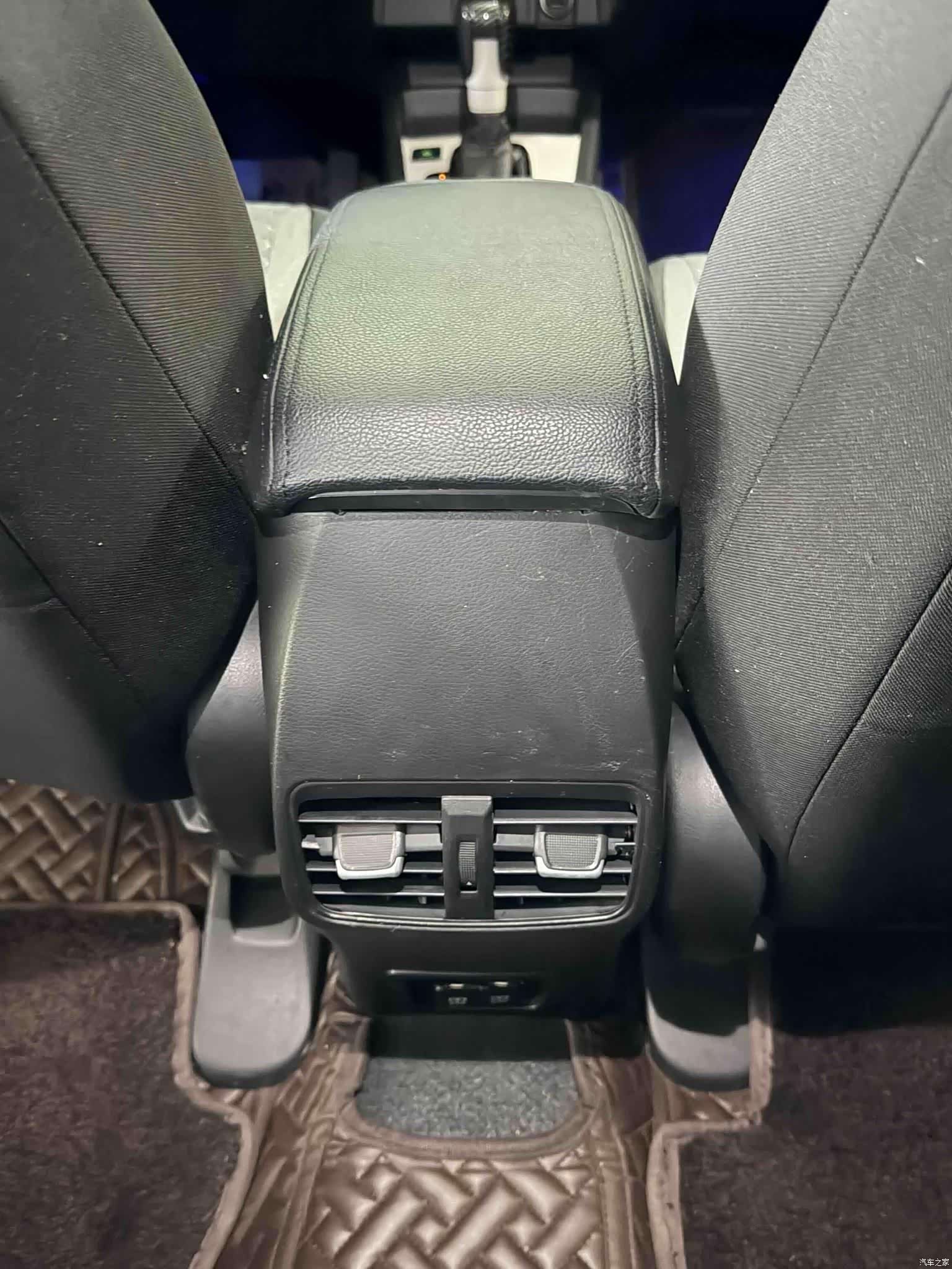 Honda Fit, 2023 14