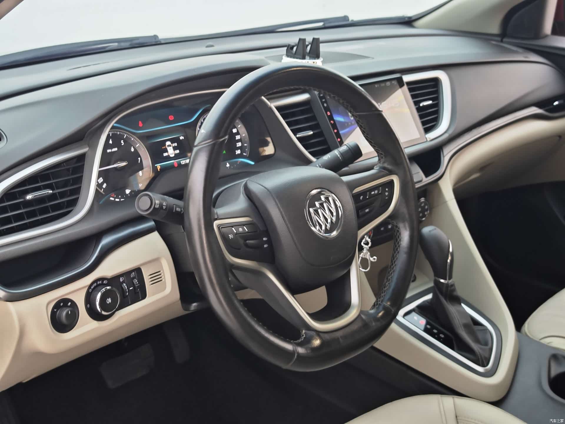 Buick V, 2019 24