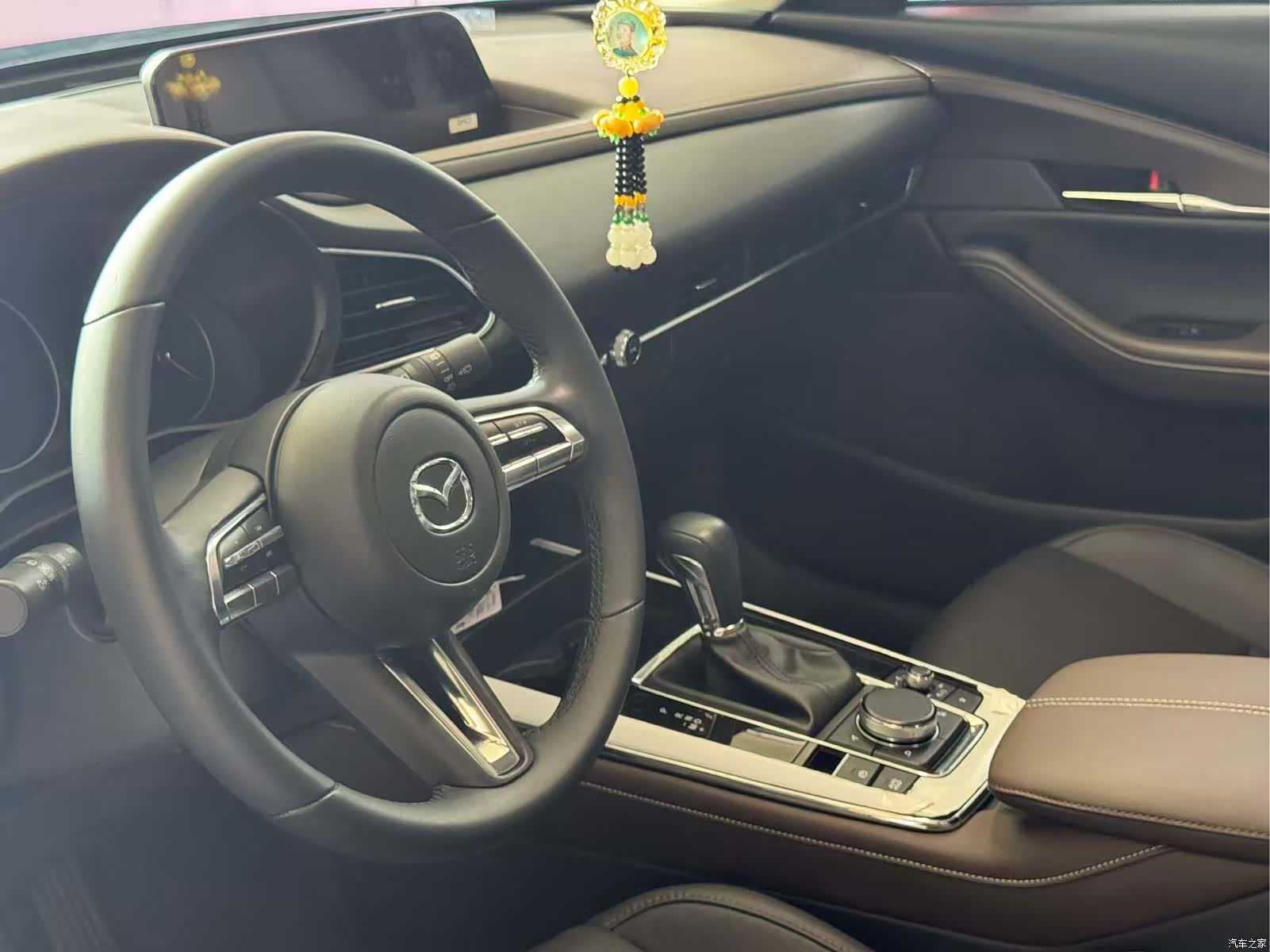 Mazda CX-30, 2022 12