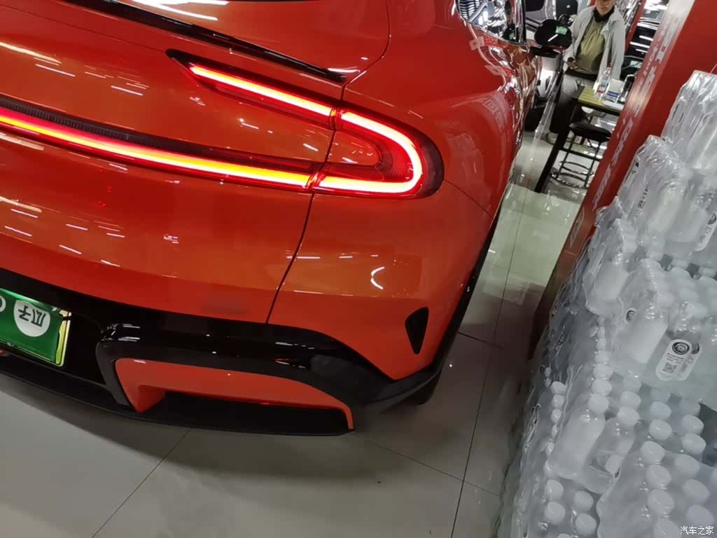 Xiaomi YU7, 2025 8