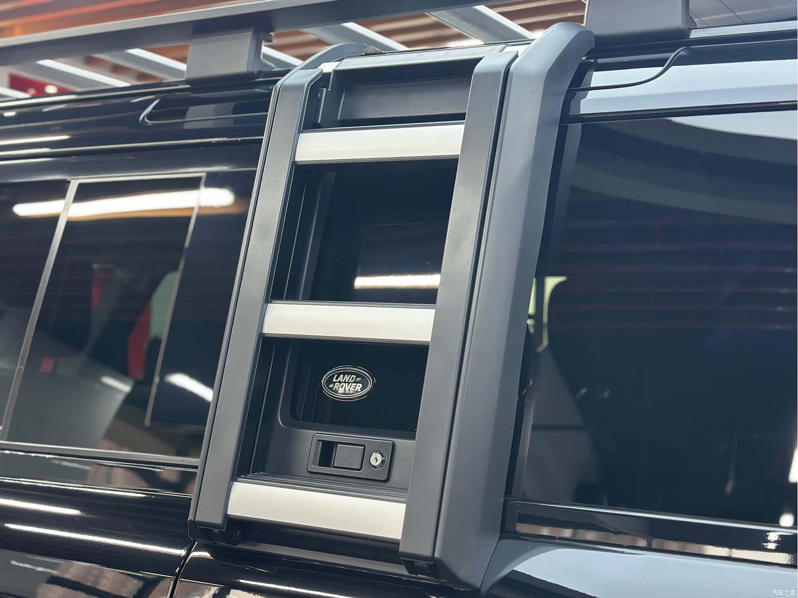 Land Rover Defender, 2020 22