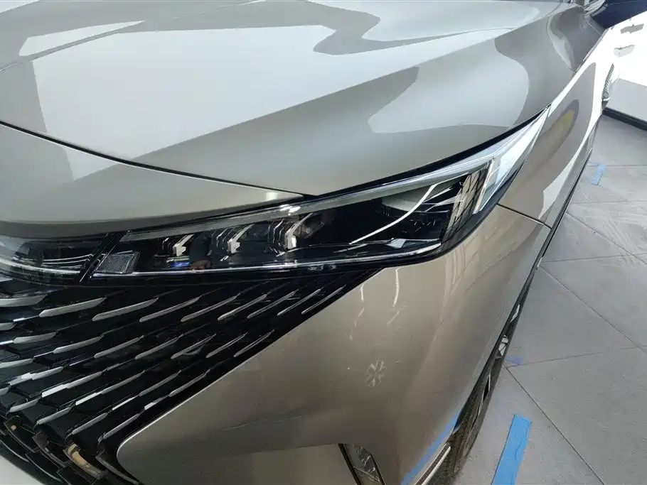 Roewe RX5 New energy