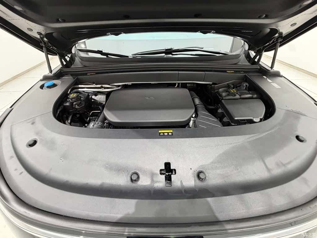 Li Auto L6, 2025 18