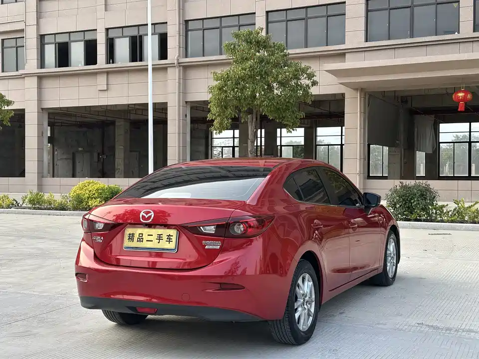 Mazda 3 Angkesaila
