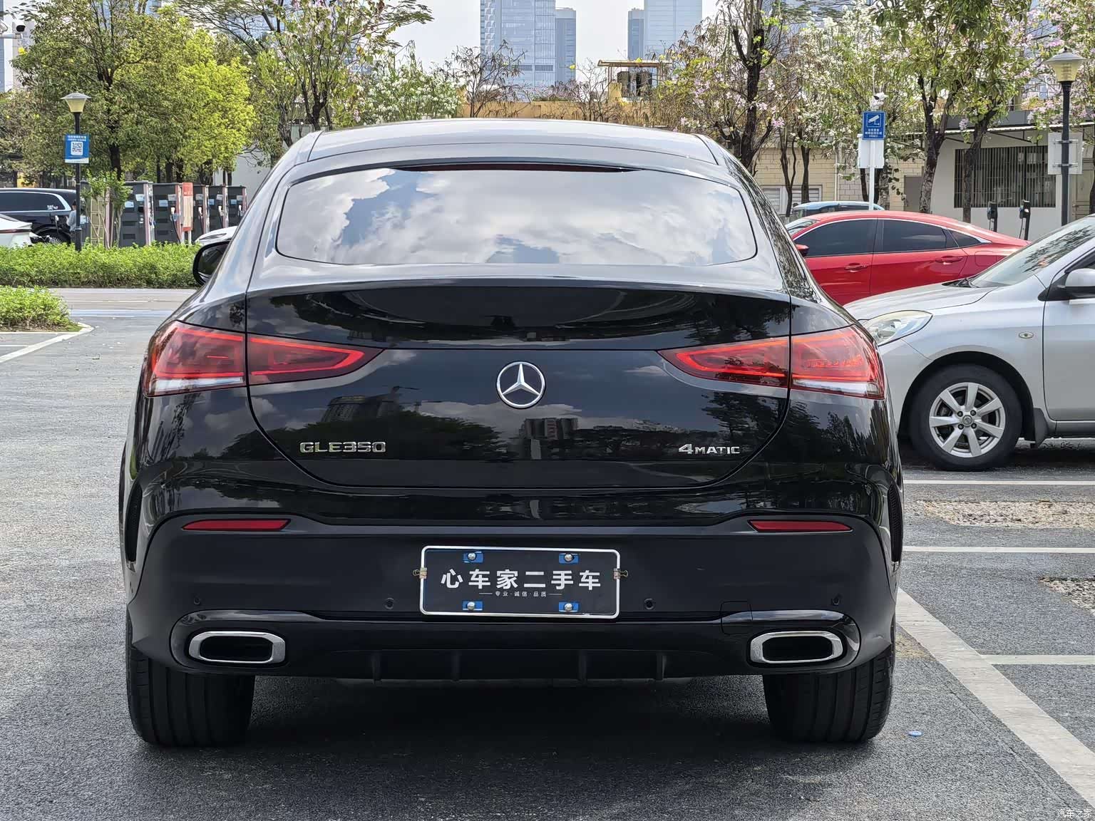 Mercedes-Benz GLE, 2022 все фото