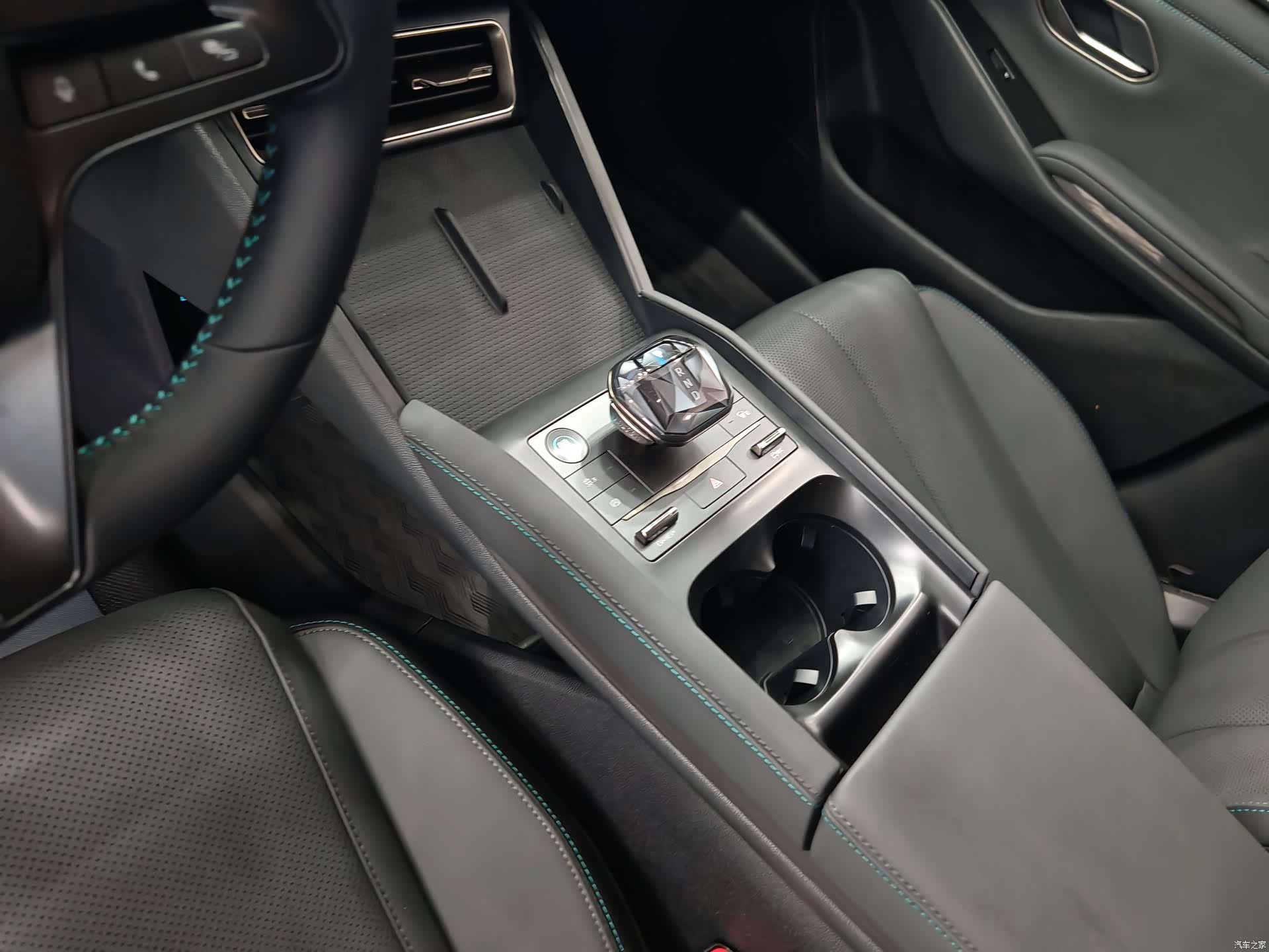 BYD Qin, 2024 6