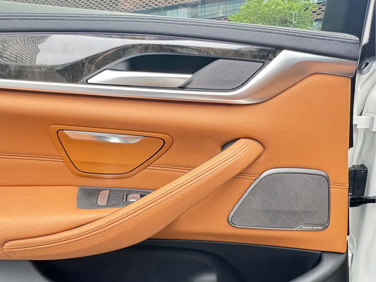 BMW 5 Series, 2019 14