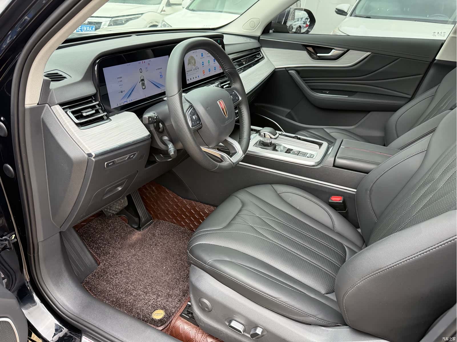 Hongqi HS5, 2024 все фото