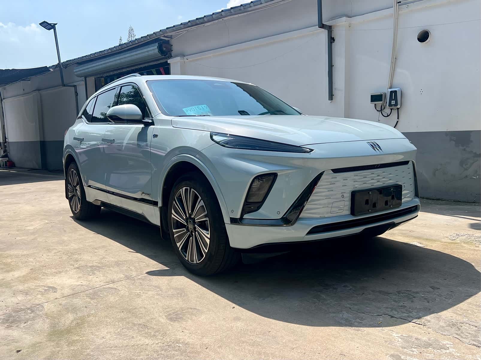 Buick E5, 2023 3