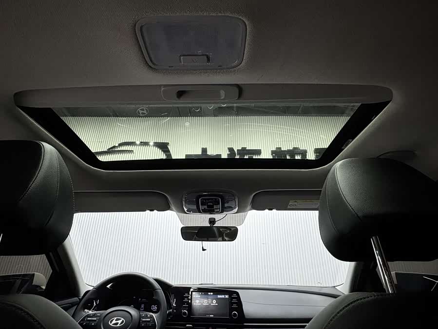 Hyundai Elantra 2024, фото 13