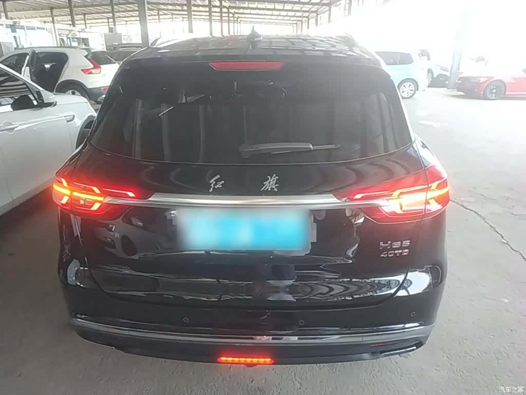Hongqi HS5, 2022 6