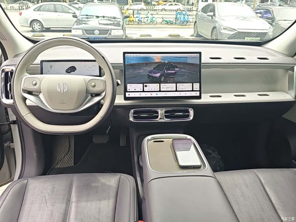 Leapmotor B10, 2025 10