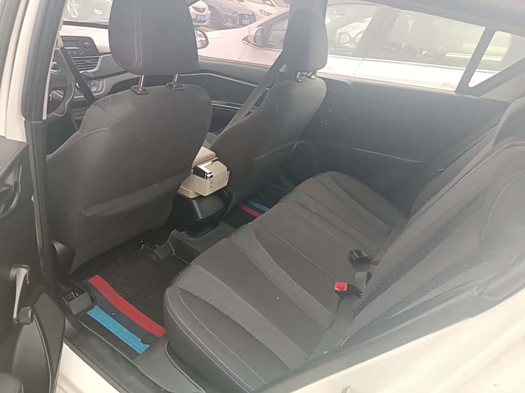 Wuling 310, 2017 17
