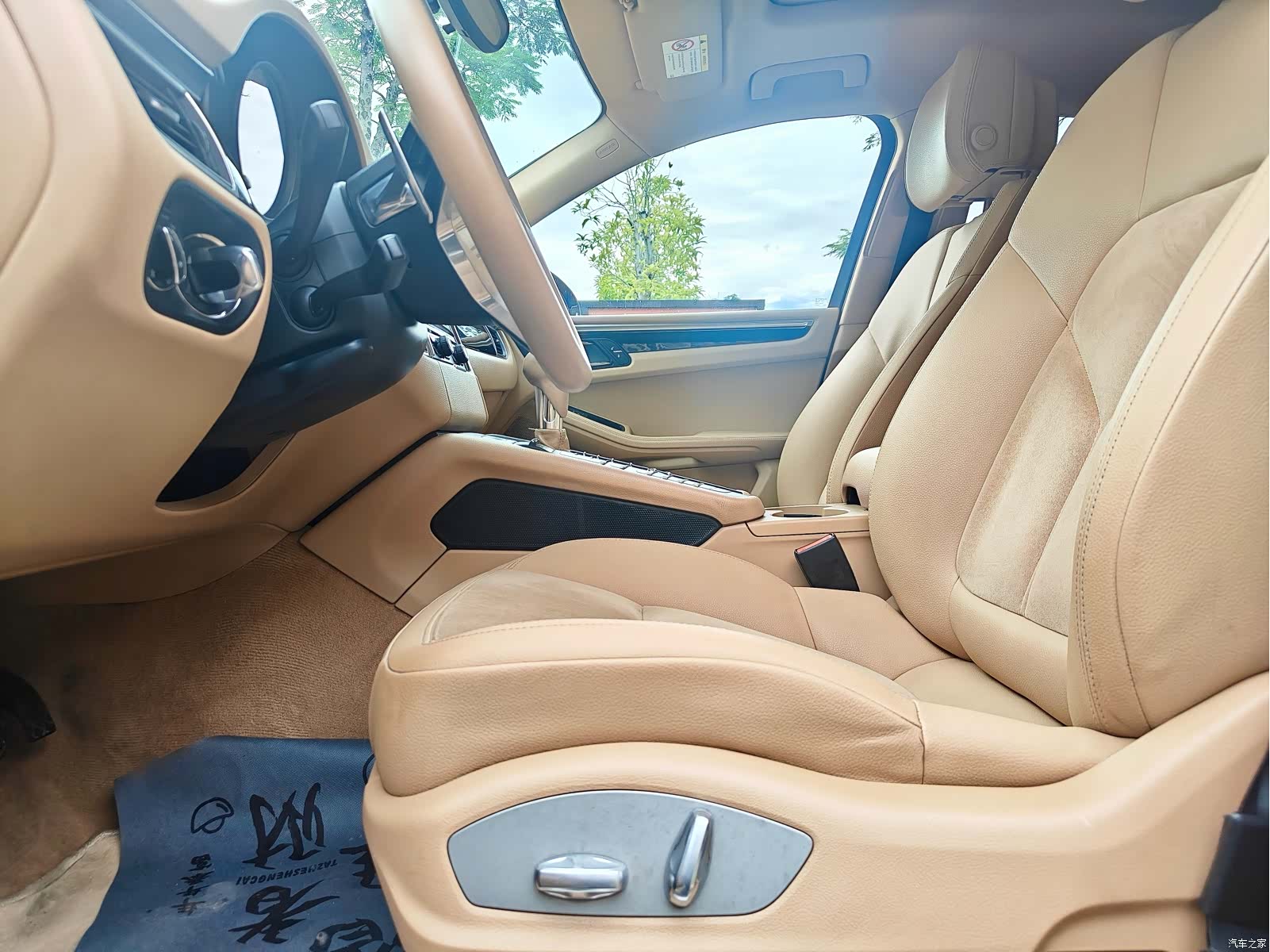 Porsche Macan, 2015 14