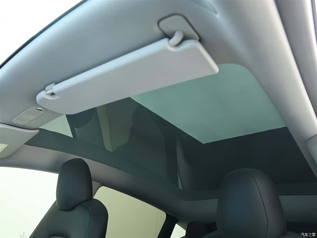 Tesla Model Y, 2021 7