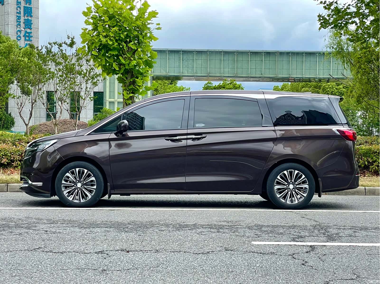 Buick GL8, 2020 7