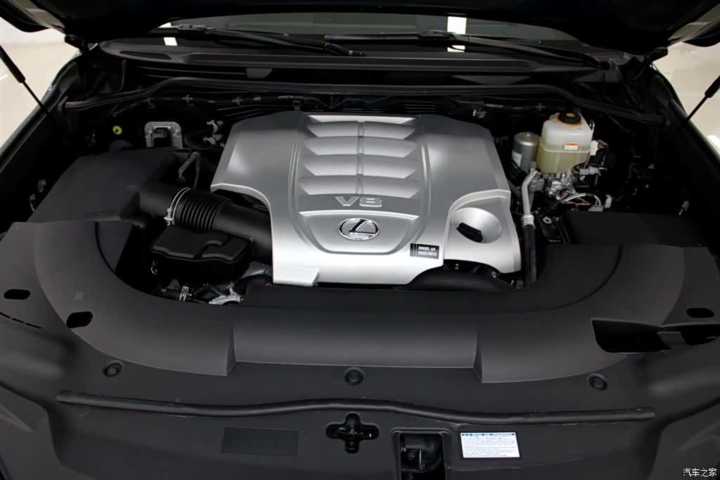 Lexus LX, 2020 32