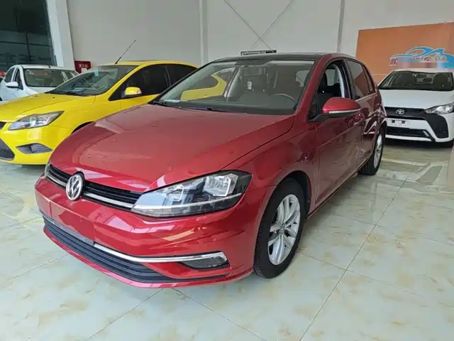 Volkswagen Golf 2019 — купить из Китая под заказ
