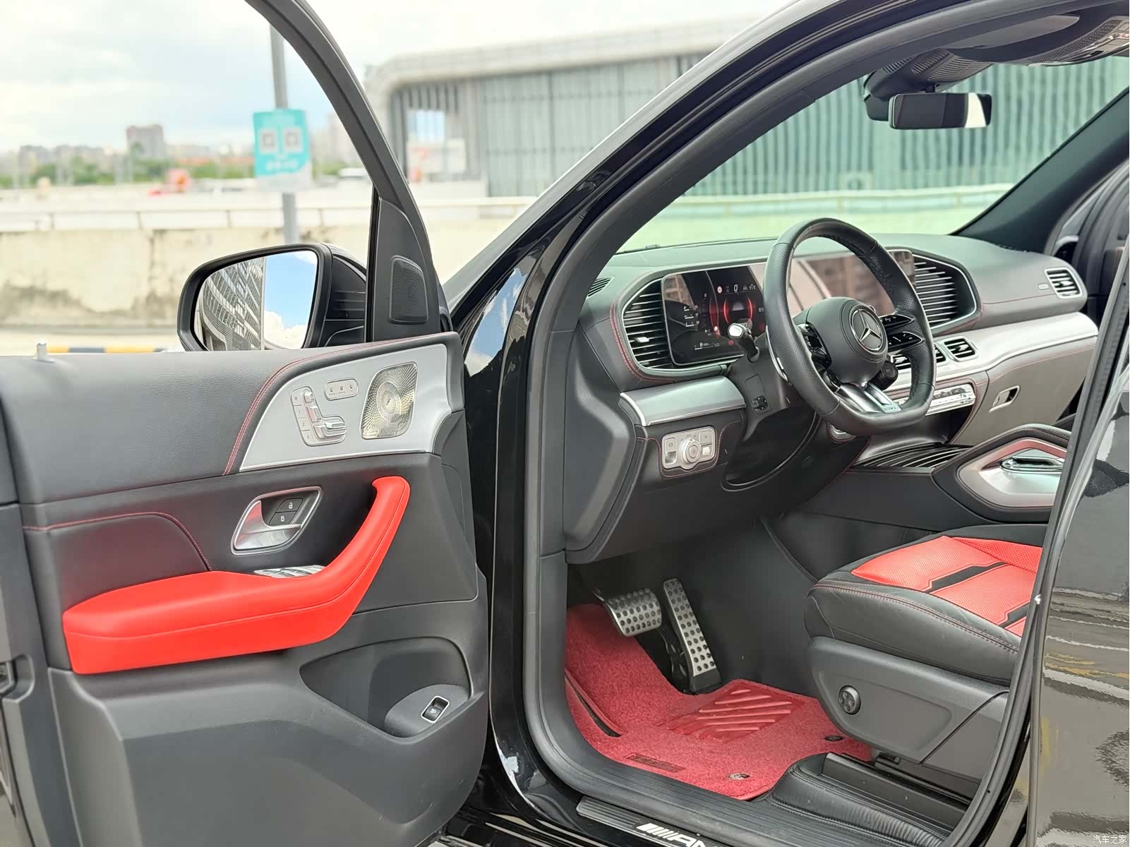 Mercedes-Benz GLE, 2024 4