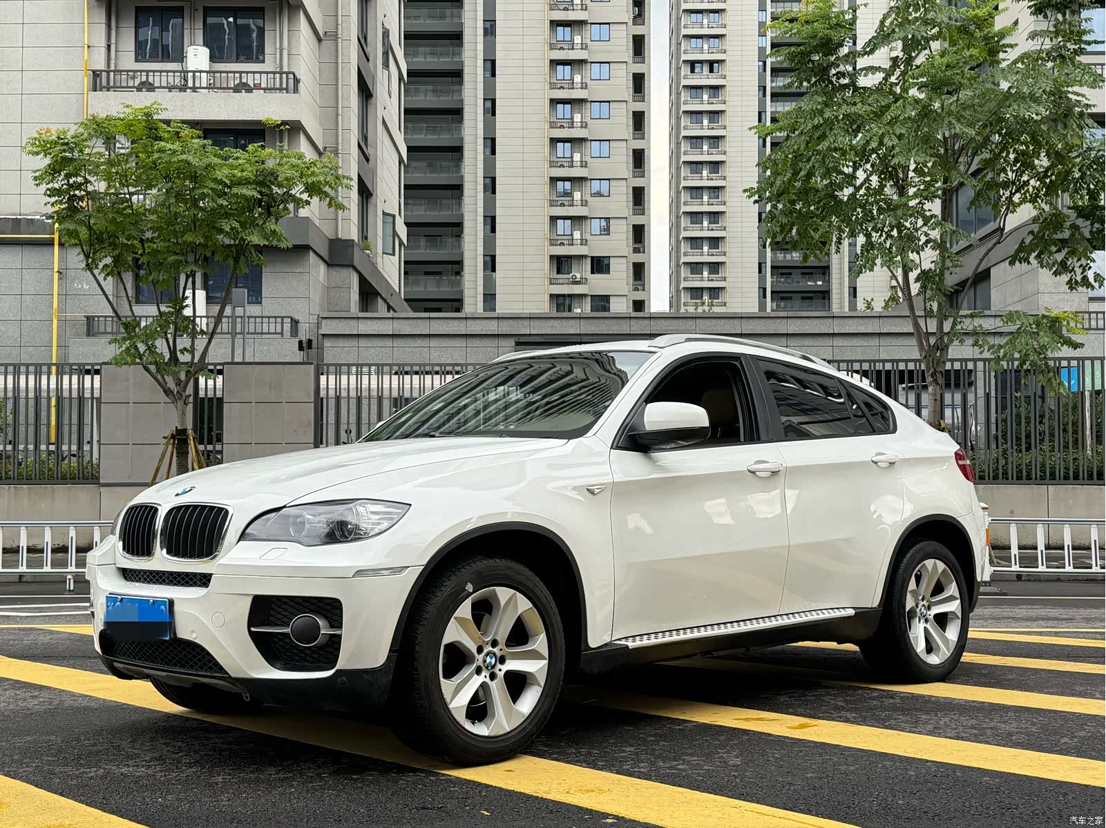 BMW X6, 2012 1