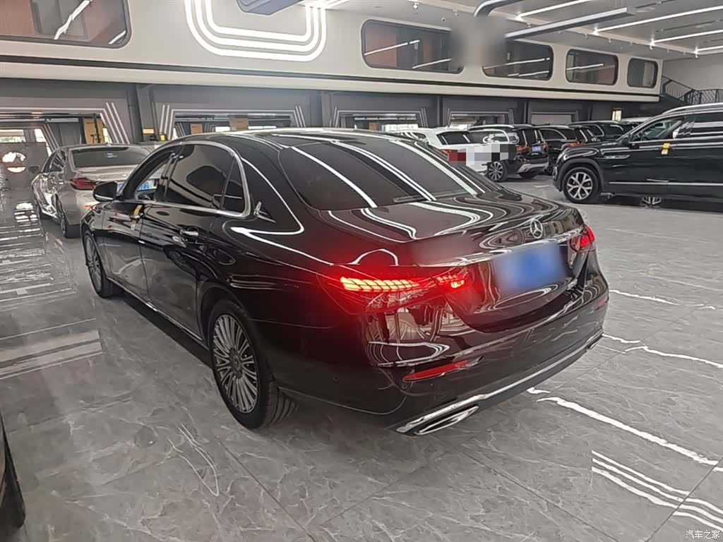 Mercedes-Benz E-Class, 2023 все фото