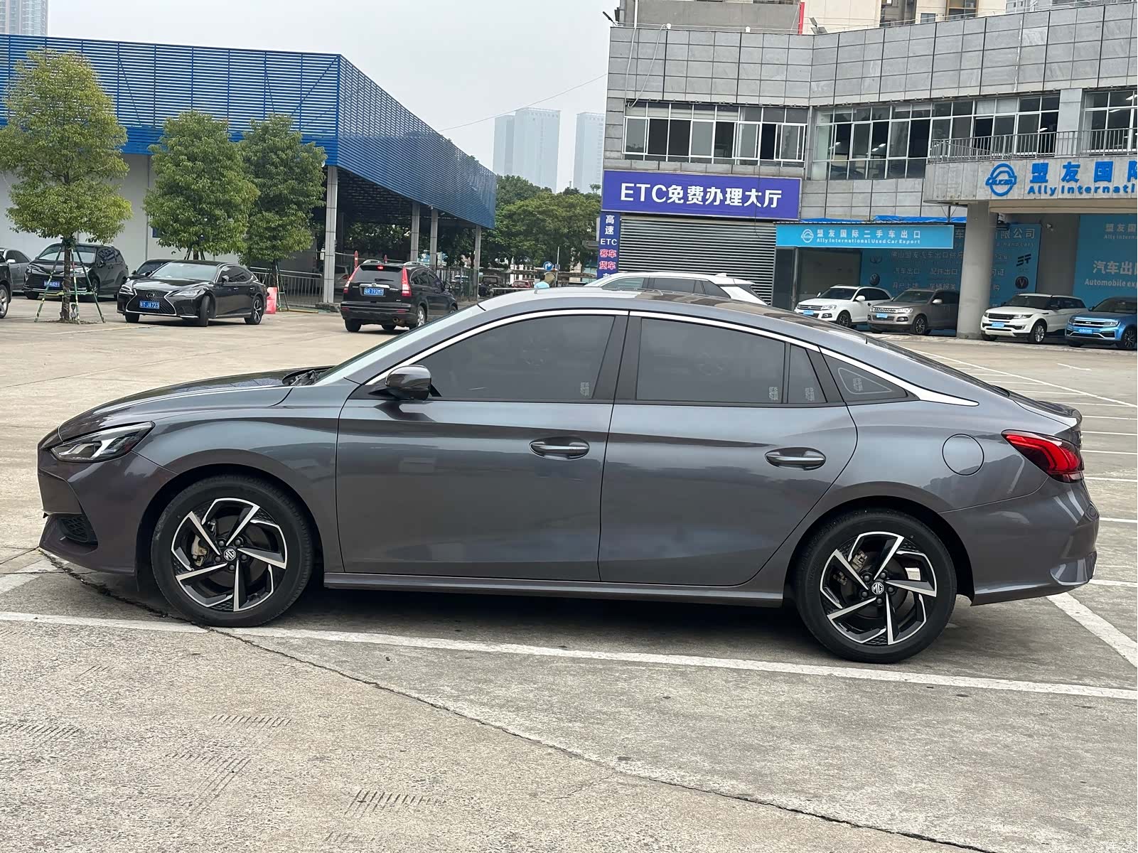 MG MG5, 2022 10