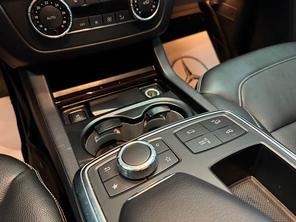 Mercedes-Benz M class