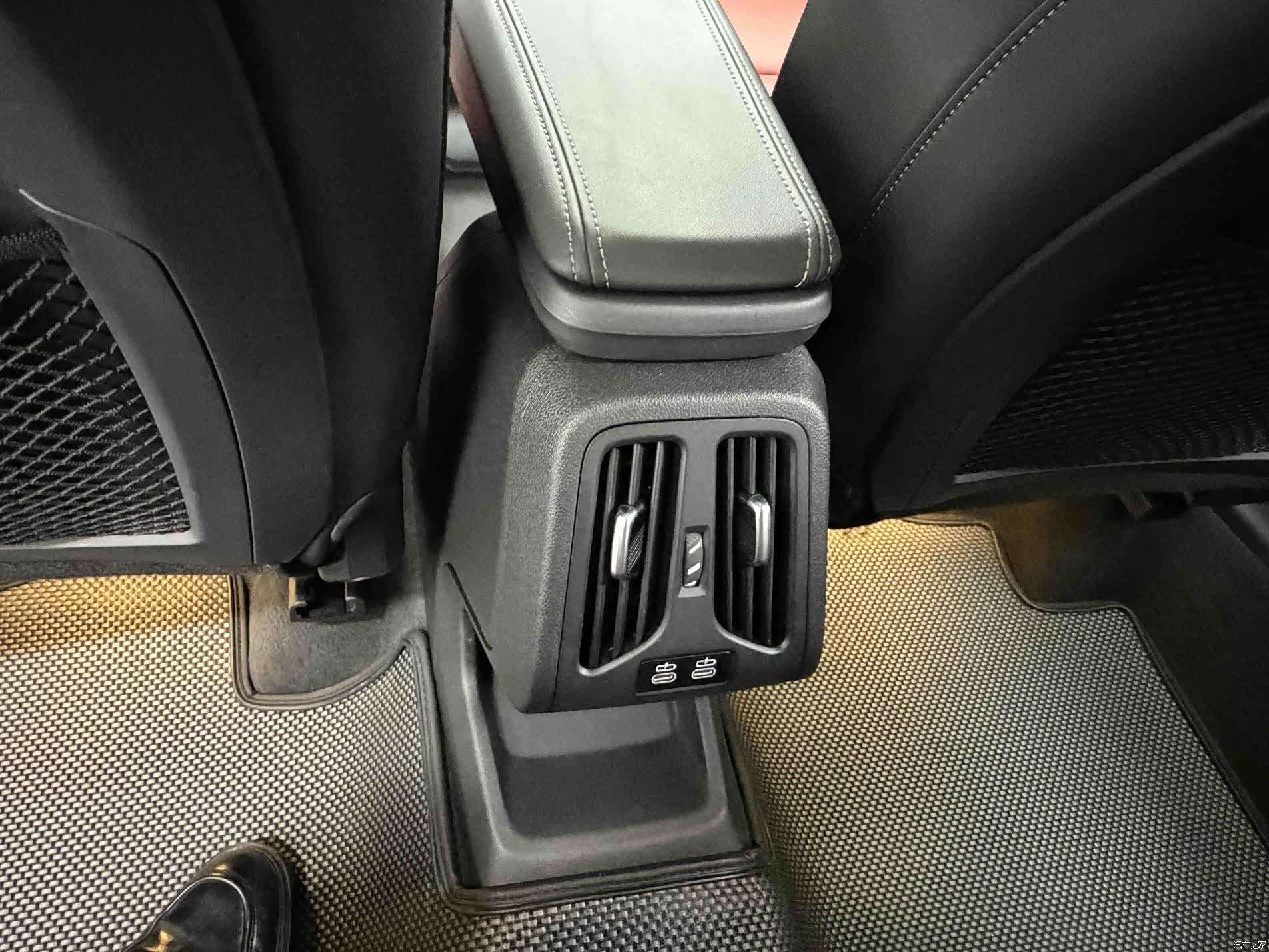 BMW X1, 2024 14