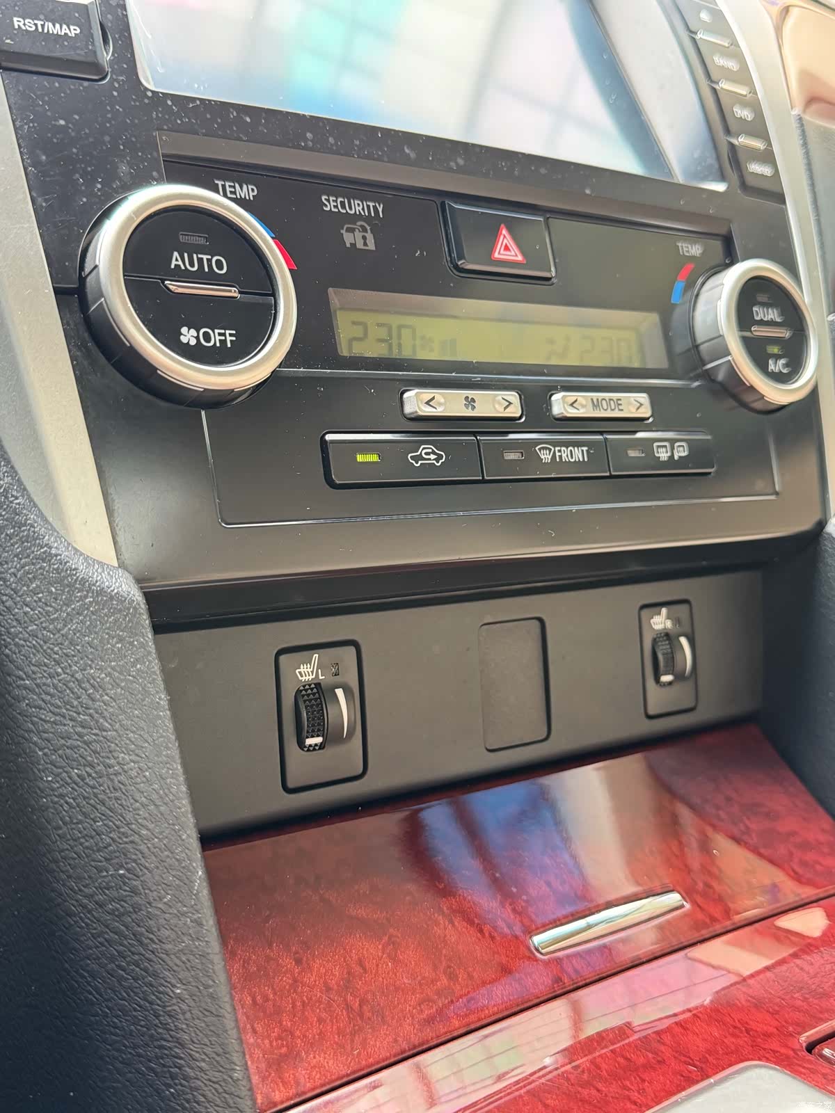 Toyota Camry, 2013 17