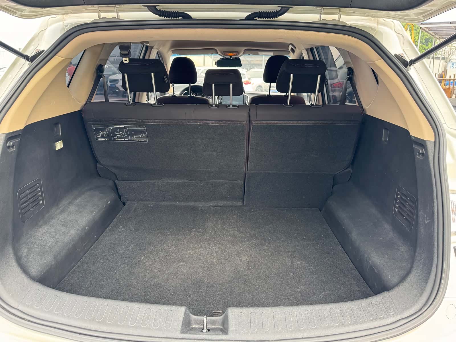 Wuling 560, 2016 14