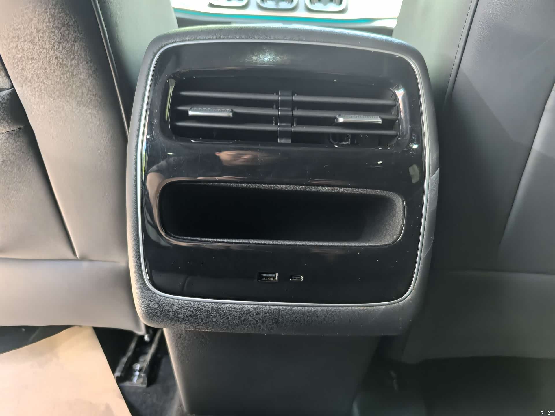Chery Tiggo 9, 2024 13